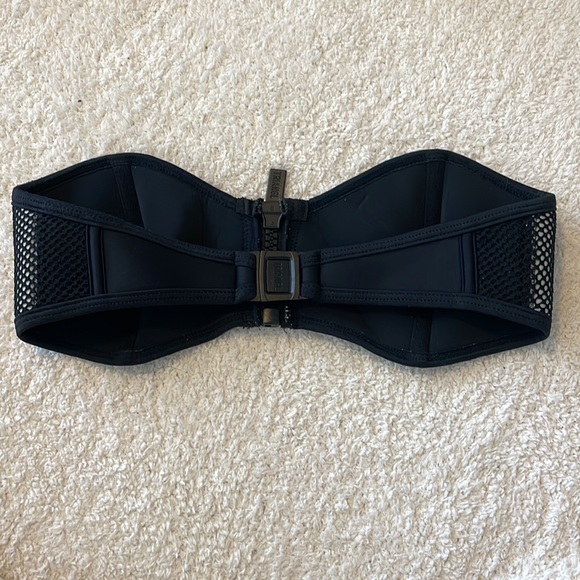 Triangl Swim Zip Front Bandeau Top - XS - Picture 2 of 6